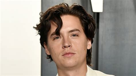 Heres How Cole Sprouse Responded To New。